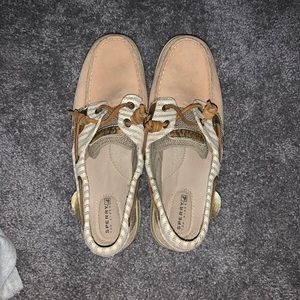 Sperry boat shoes
